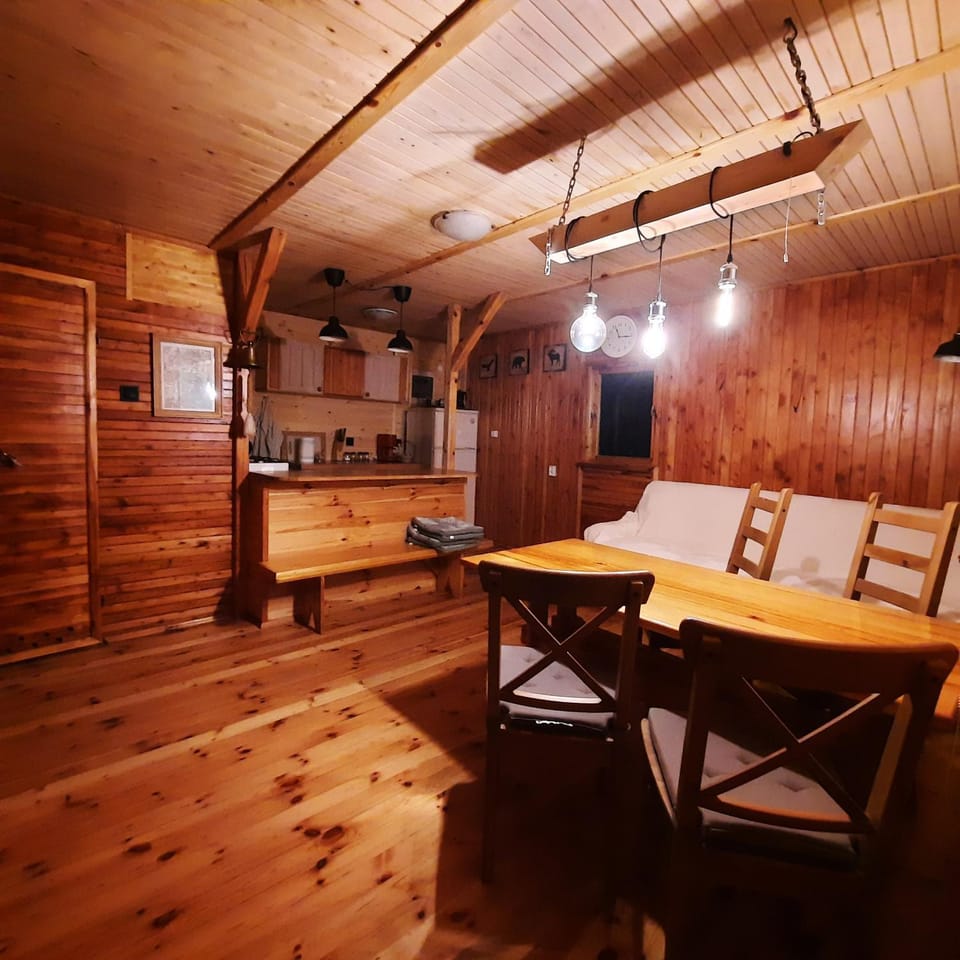 Kitchen or kitchenette, Living room, Seating area, minibar