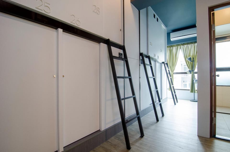 bunk bed