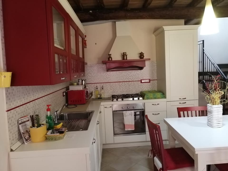 A CA' DI GIO' Apartment in Province of Massa and Carrara