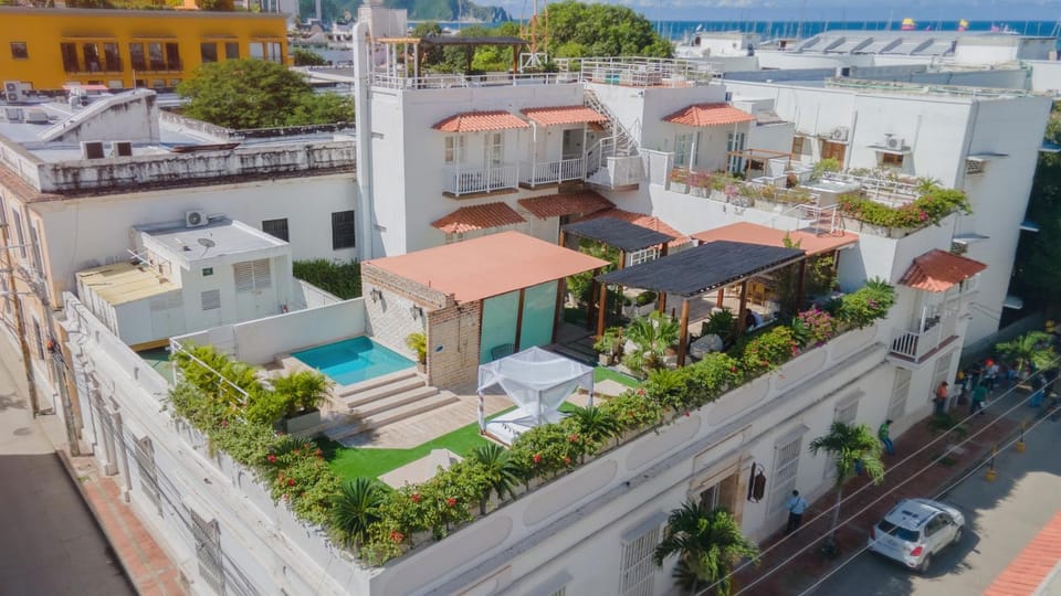 Property building, Off site, Balcony/Terrace, Swimming pool