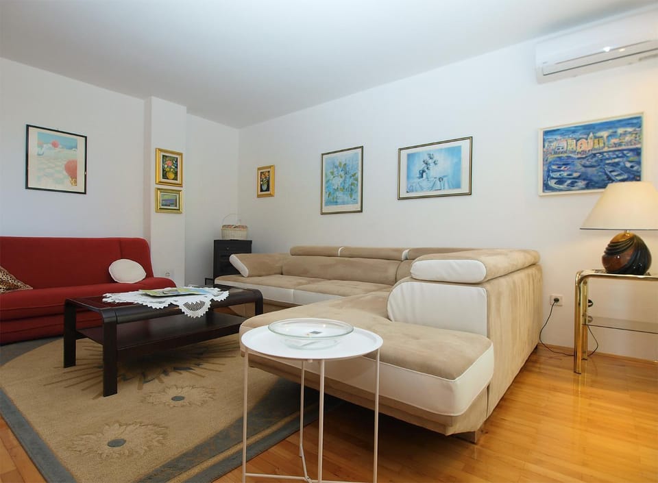 House Dubravka 1946 Apartment in Pula