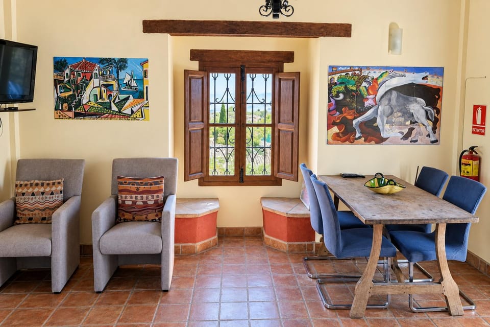 Castle Tower apartment PICASSO in rural holiday park Apartment in Sierra de las Nieves