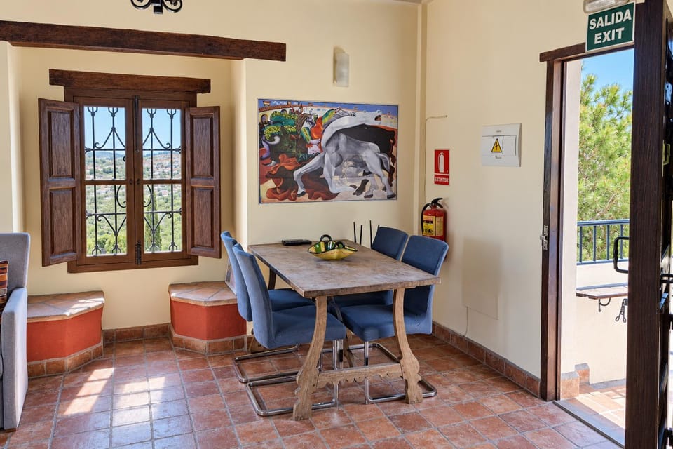 Castle Tower apartment PICASSO in rural holiday park Apartment in Sierra de las Nieves