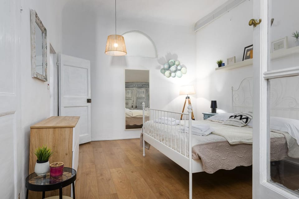 Bedroom, locker, wardrobe