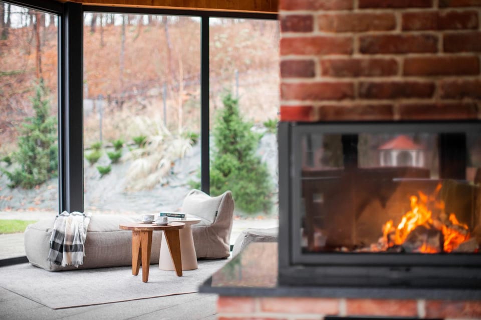 Seating area, Windsurfing