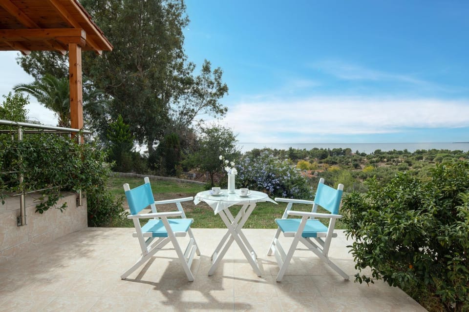 View (from property/room), Balcony/Terrace, Breakfast