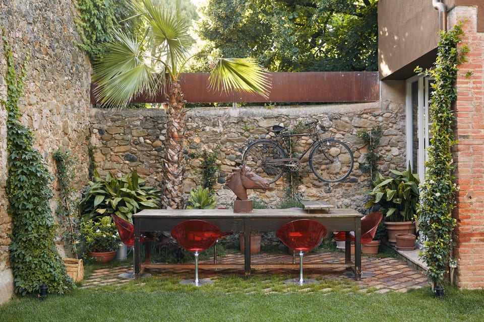 Patio, BBQ facilities, Garden, Lounge or bar, Decorative detail