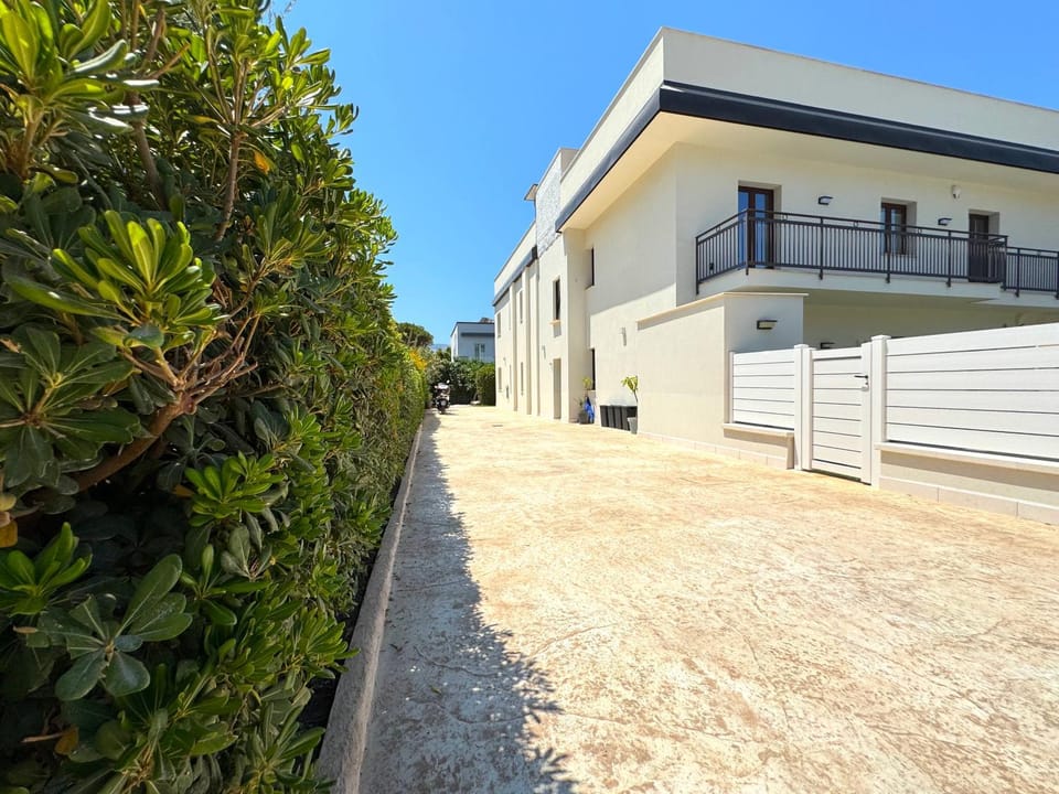 Property building, Parking
