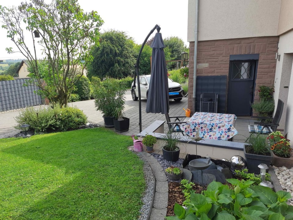 Garden, Balcony/Terrace, Seating area