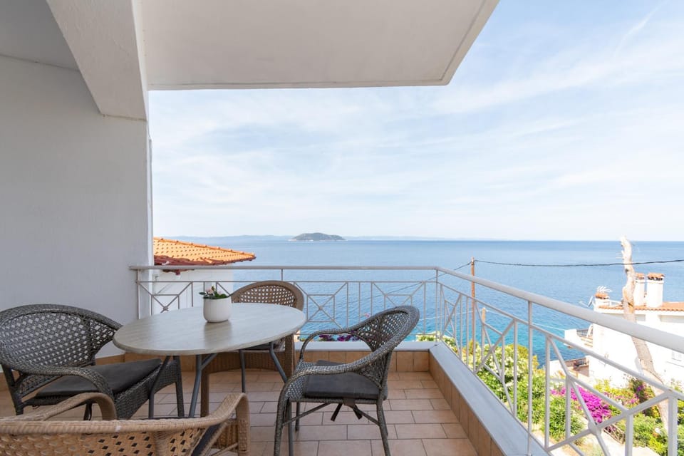Anesis Seaview Apartment 2 Apartment in Halkidiki