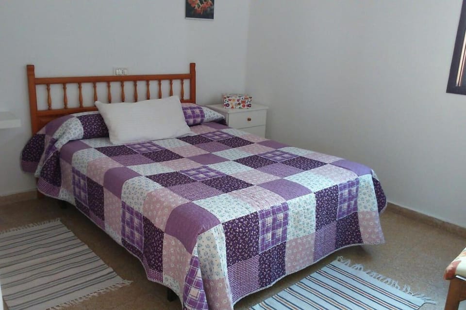 Bed, Decorative detail, Bedroom