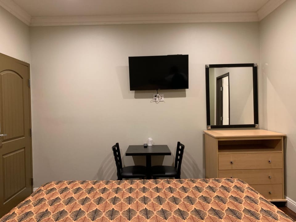El Rey Inn - LAX Hotel in Gardena
