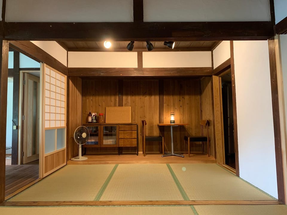 Private GUEST HOUSE KUMANOYASAI near Takahara House in Japan