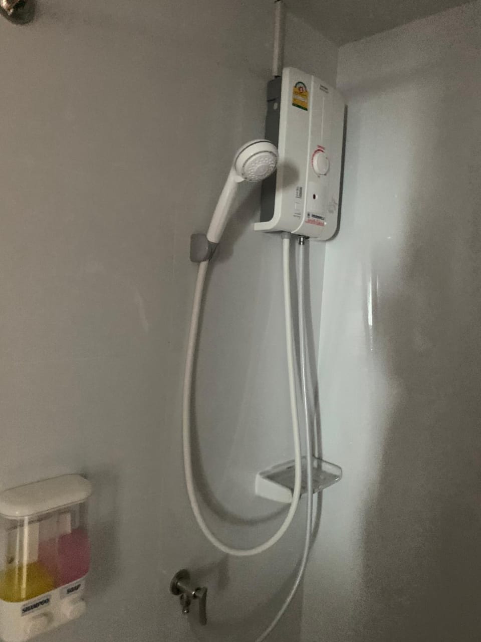 Shower, Bathroom, Area and facilities