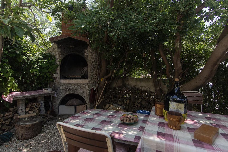 BBQ facilities, Garden, Banquet/Function facilities