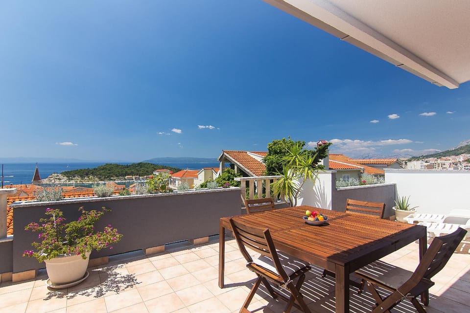 Balcony/Terrace, City view, Sea view