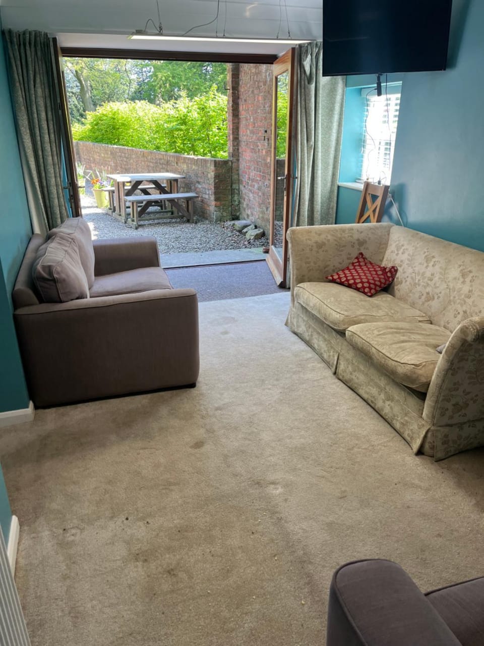 Living room, Seating area