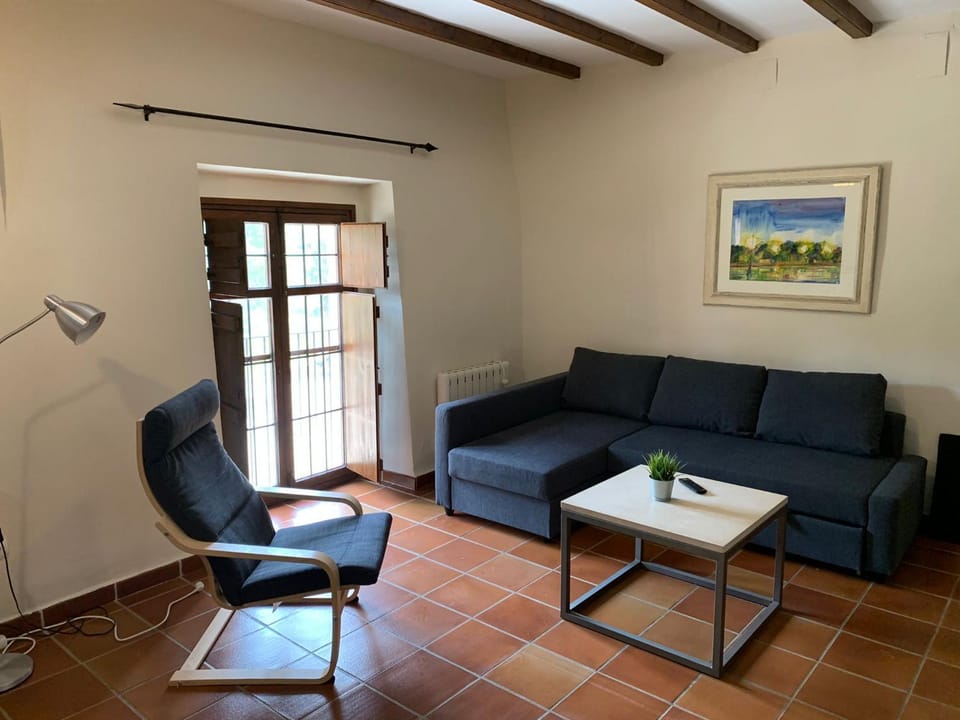 Castillo con piscina en plena Sierra Calderona Apartment in Valencian Community
