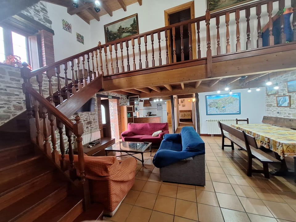 La Casa del Acebal (Solorzano - Cantabria) Country House in Cantabria