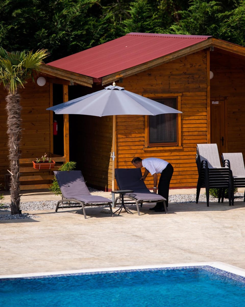 Sunny Garden Pansion Bed and Breakfast in Ulcinj Municipality