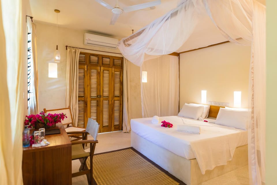 Decorative detail, Bedroom