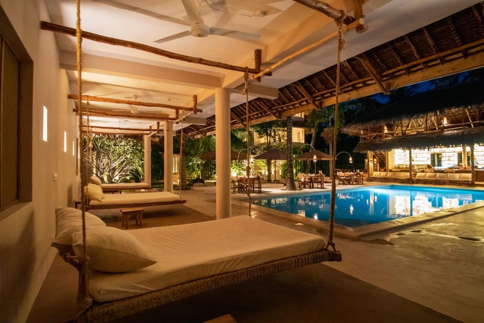 Pool view, Swimming pool