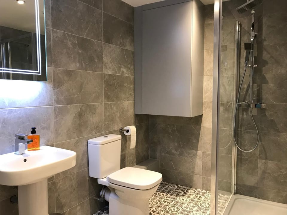 Shower, Toilet, Bathroom