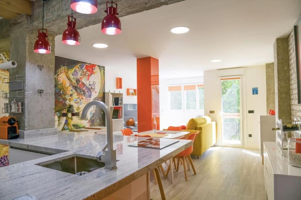 Lounge or bar, Dining area