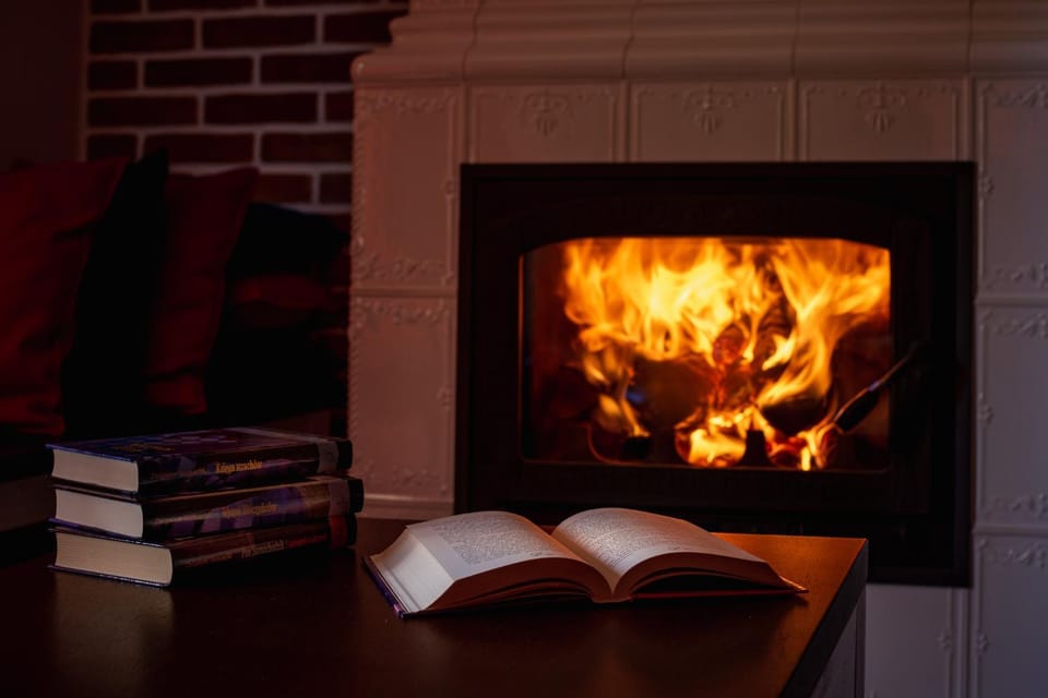 Living room, Seating area, fireplace