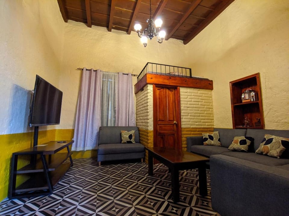 Communal lounge/ TV room, Living room