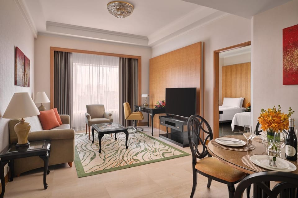 Living room, Dining area