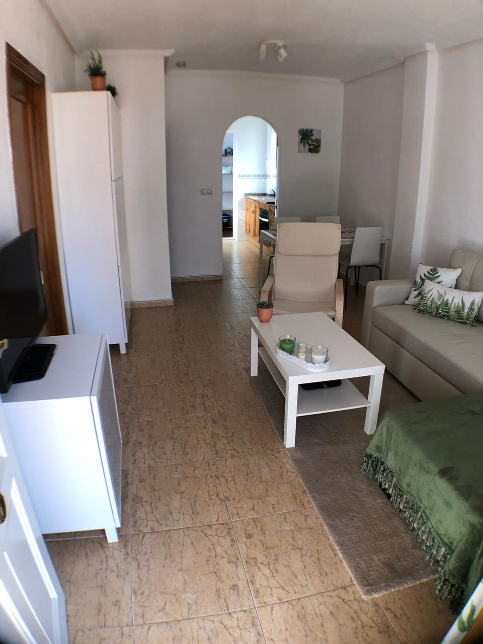 Photo of the whole room