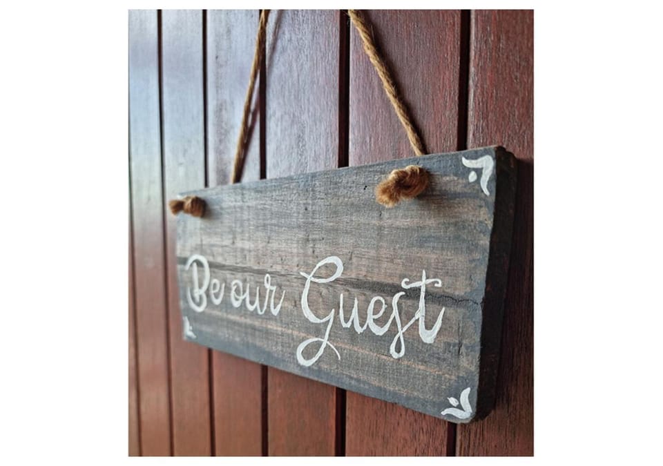 Logo/Certificate/Sign, Text overlay