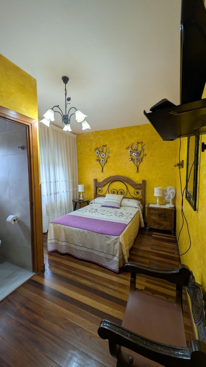 Hostería Carmen Bed and Breakfast in Western coast of Cantabria