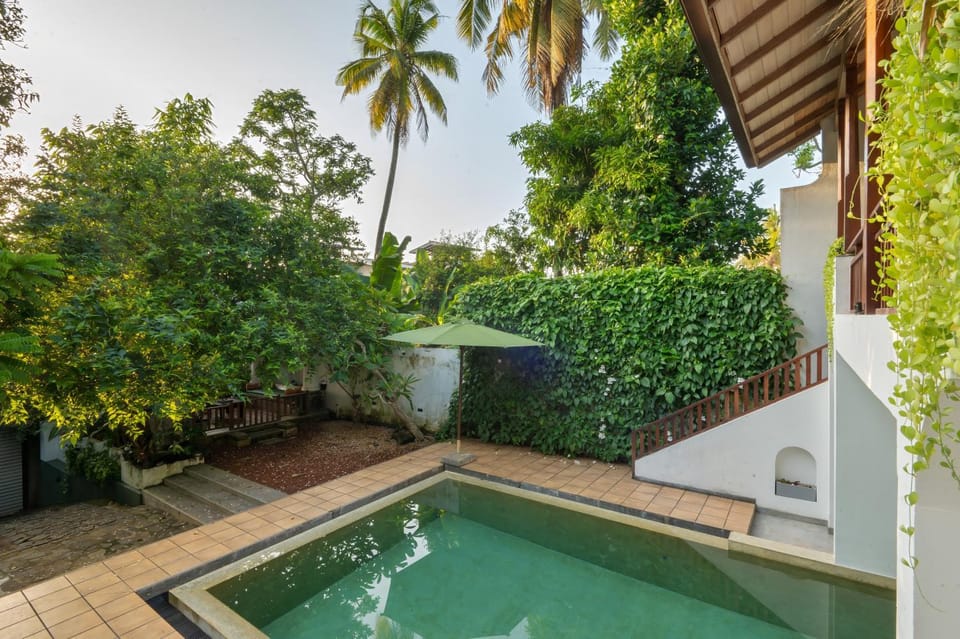 Garden, Pool view