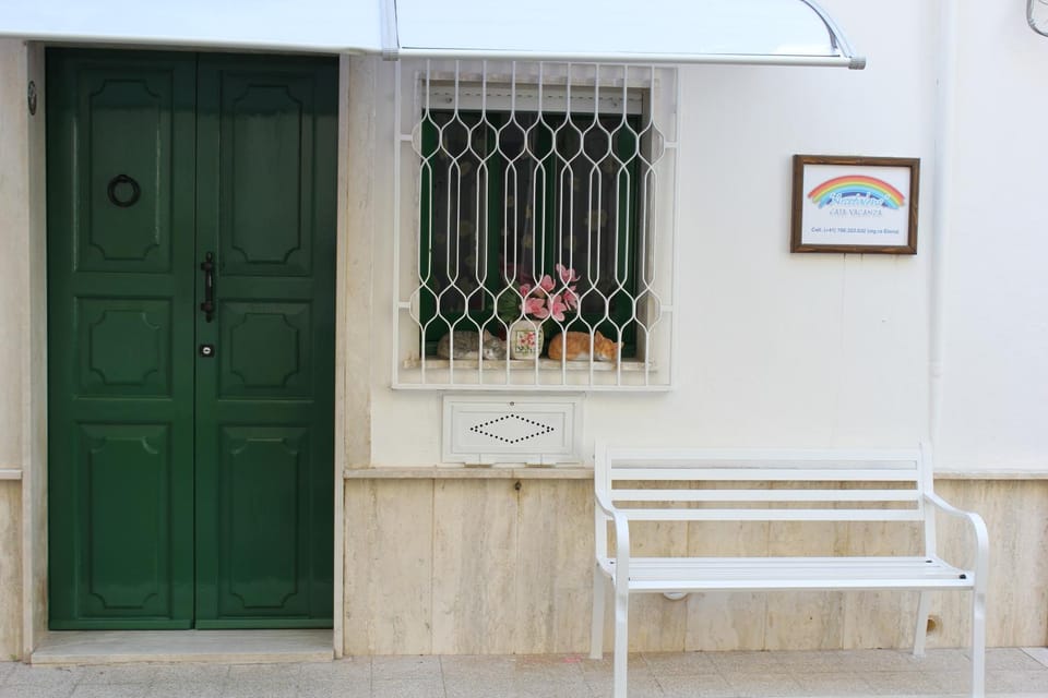 Property building, Facade/entrance