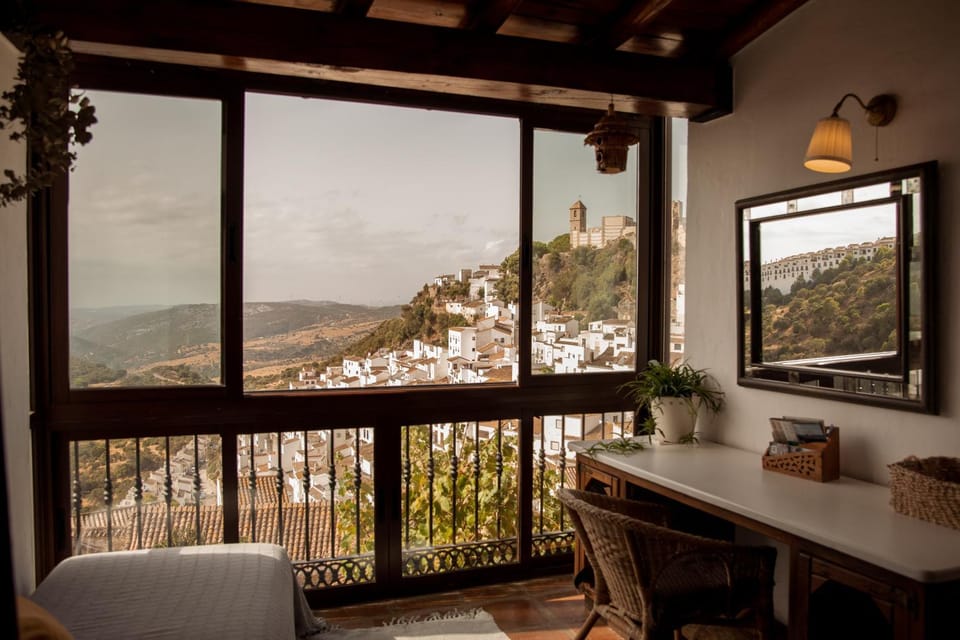 Balcony/Terrace, Living room