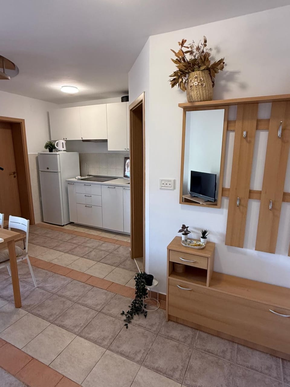 Living room, kitchen