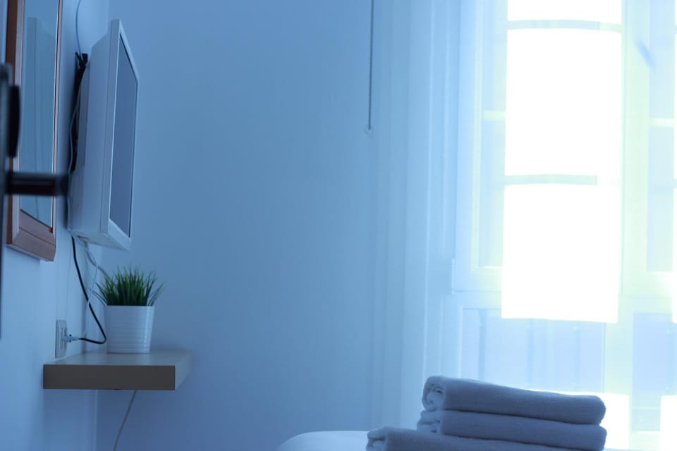 Photo of the whole room, Decorative detail