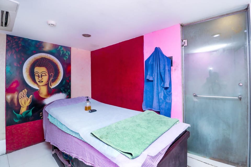 Massage, Spa and wellness centre/facilities