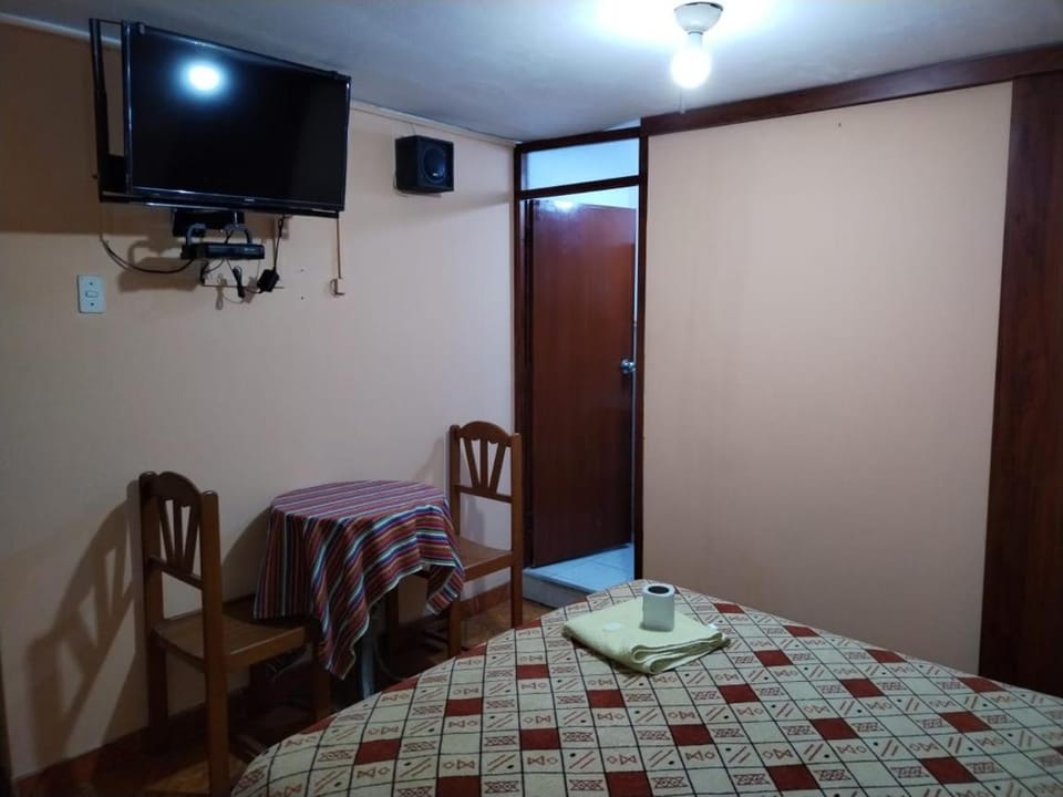 Hostal Turístico El Cajamarquez Bed and Breakfast in Callao Region, Peru