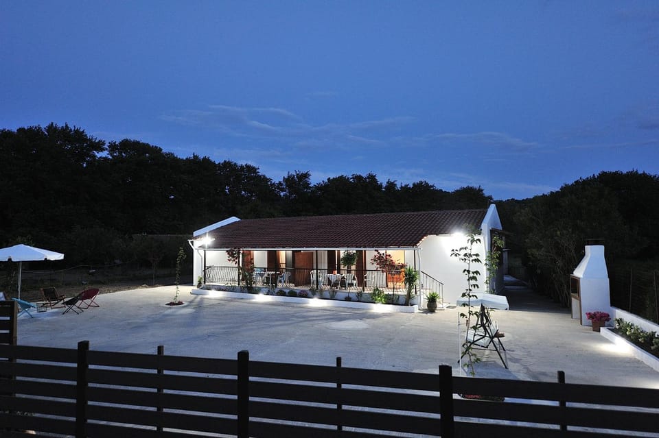 Property building, Night
