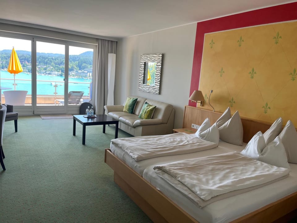 Seehotel Engstler Hotel in Velden am Wörthersee