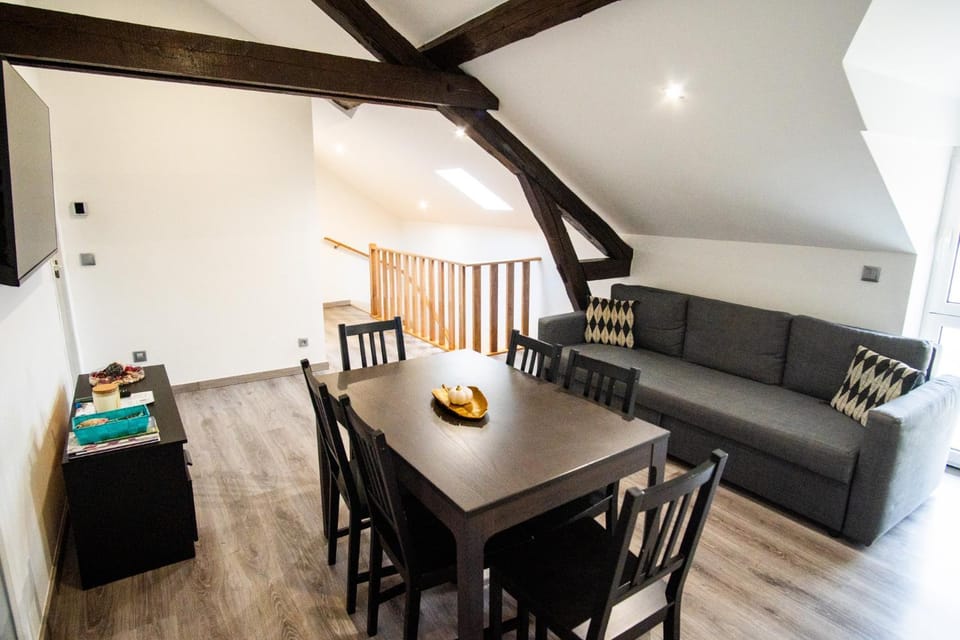 Living room, Seating area, Dining area
