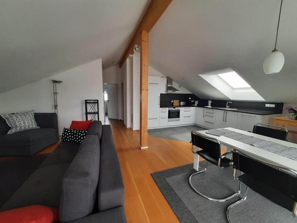 Living room, Dining area, kitchen