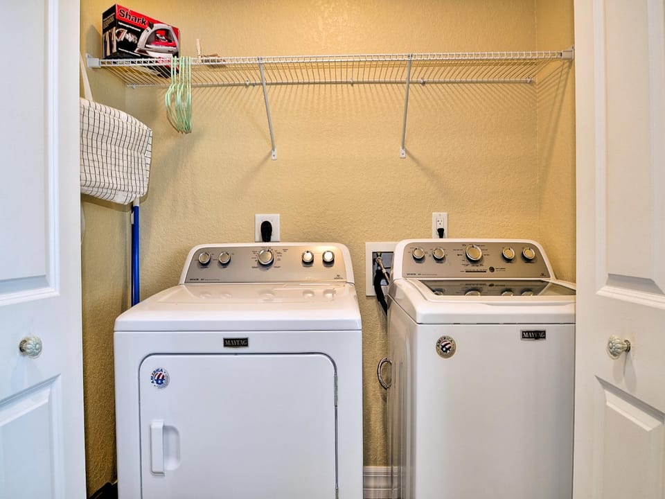 Sandpiper's Cove 303 Waterfront 3 Bedroom 2 Bathroom - Sandpiper's Cove 23146 Apartment in Clearwater Beach