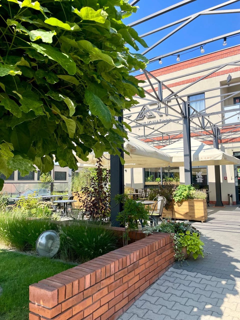 Property building, Garden view