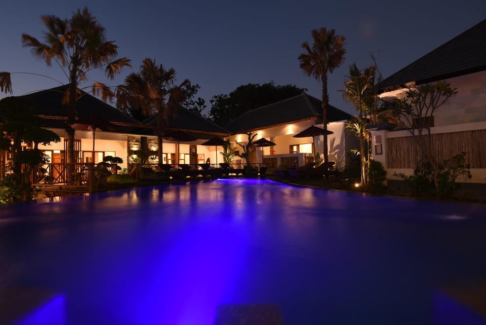 Property building, Swimming pool