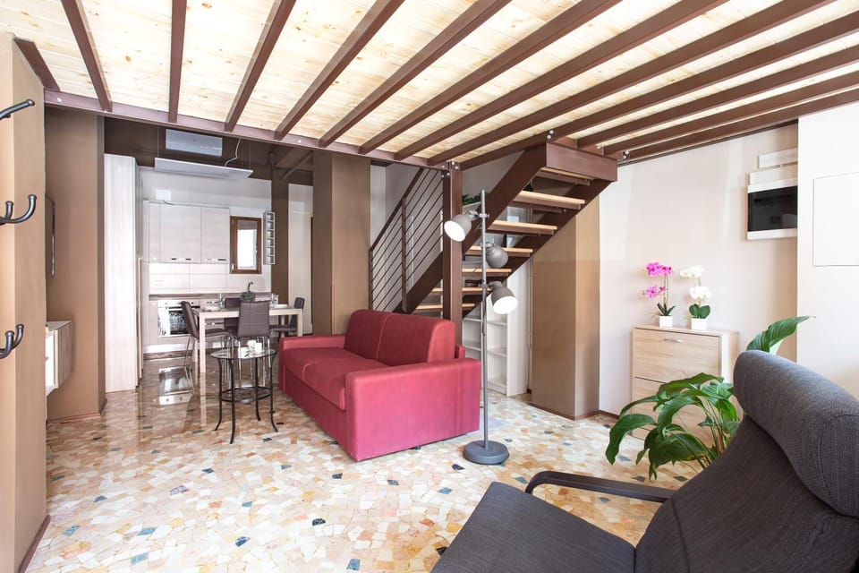 Madonna Granda Loft by Welc(H)ome Apartment in Treviso