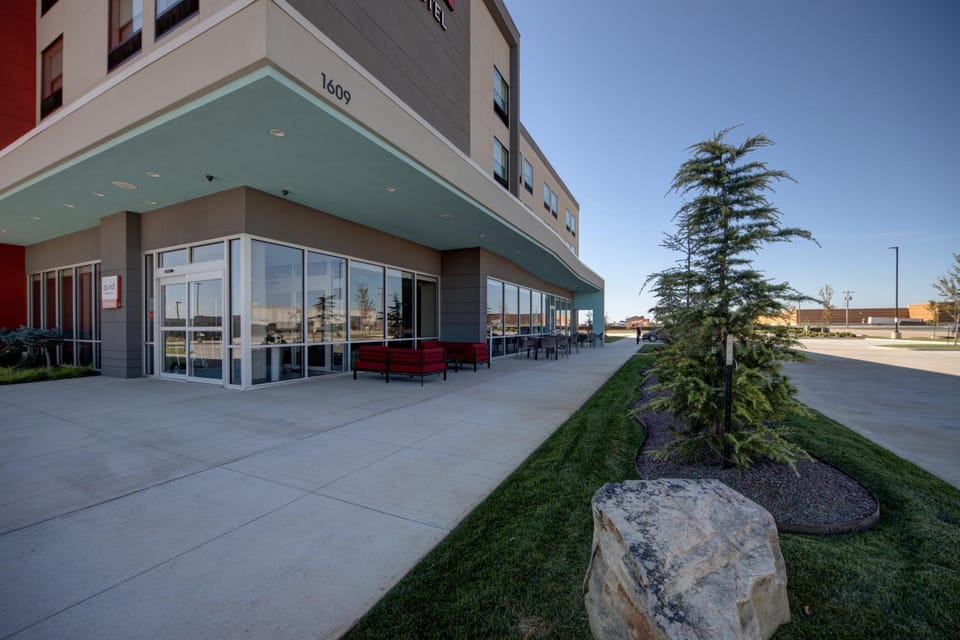 Property building, Patio